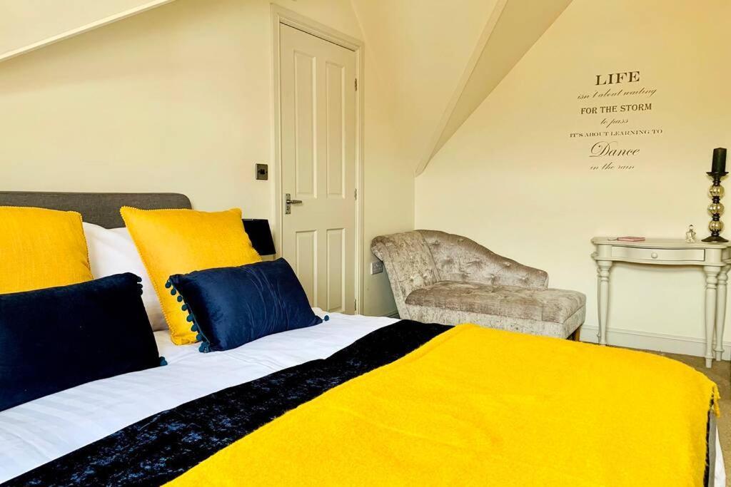 Boutique Townhouse Uphill Lincoln Villa Ngoại thất bức ảnh