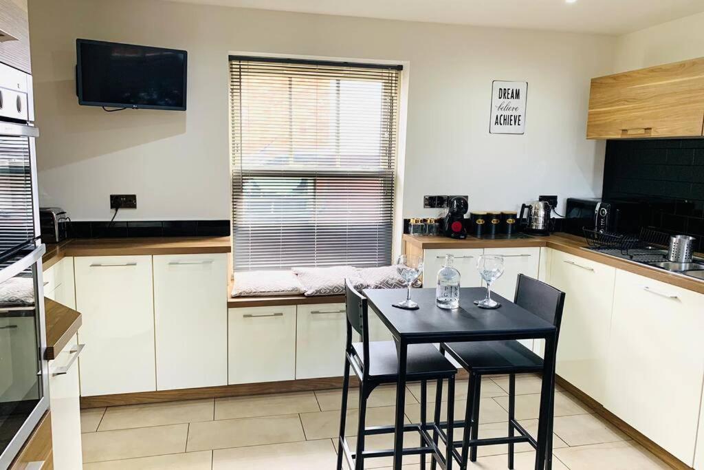 Boutique Townhouse Uphill Lincoln Villa Ngoại thất bức ảnh